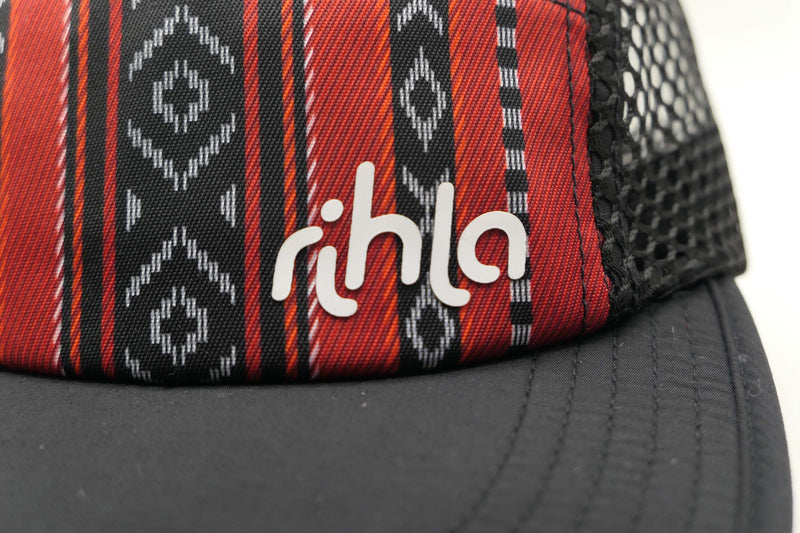 rihla red sadu running cap - front close up of cap